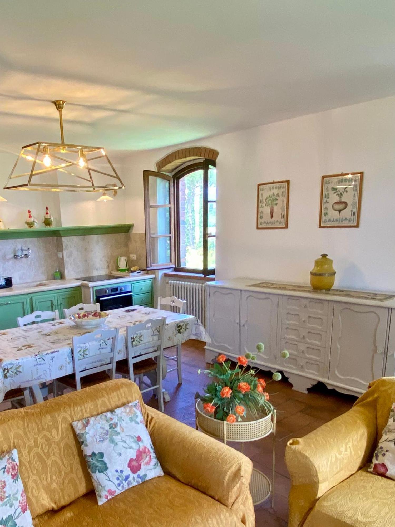 Fattoria Cirene Guest House Follonica Exterior photo