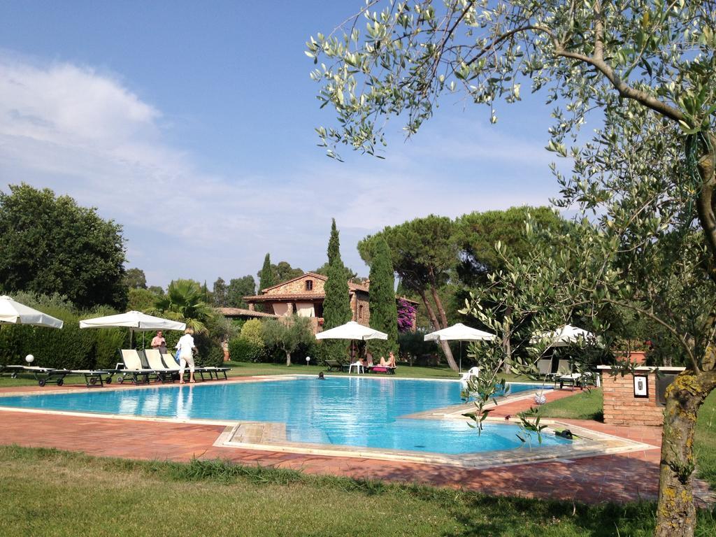 Fattoria Cirene Guest House Follonica Exterior photo