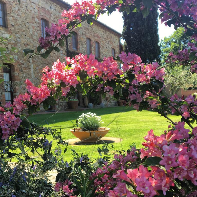 Fattoria Cirene Guest House Follonica Exterior photo