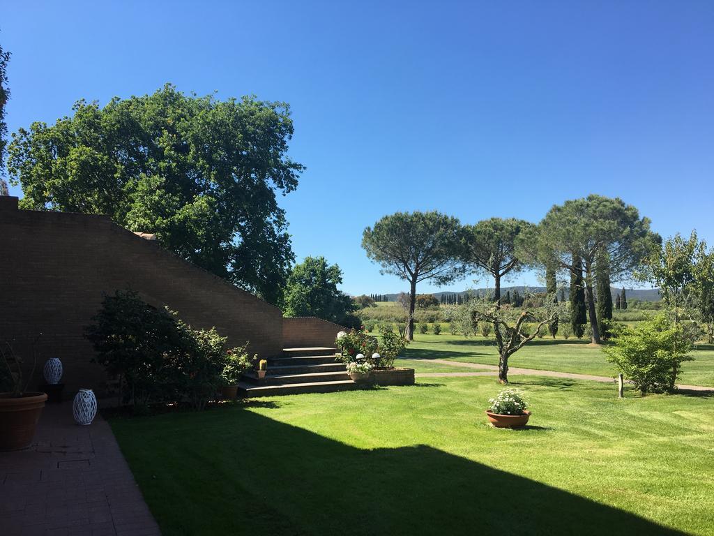 Fattoria Cirene Guest House Follonica Exterior photo